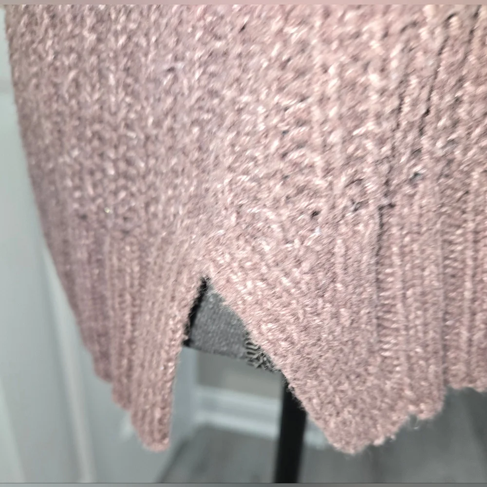 American Eagle Women's Brown Sweater - Picture 4 of 9